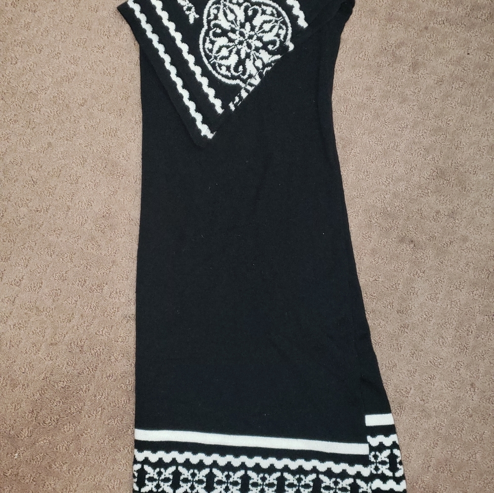 Bell sleeved sweater dress